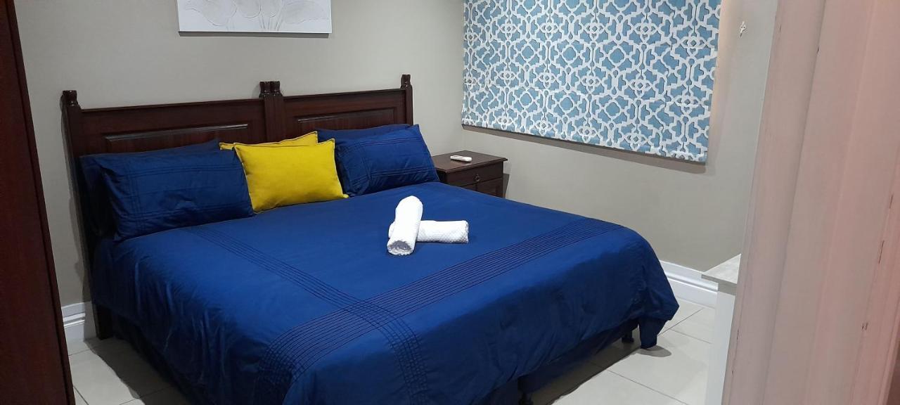 The Sails -sea View 2 Sleeper Point Waterfront Appartement
